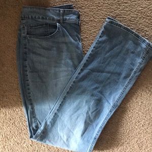 Rider’s Lee Women’s 16M